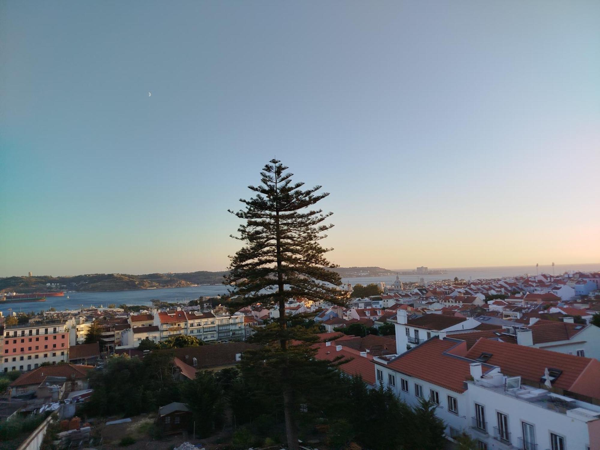 Ajuda Palace Inn Lisbon Apartments Exterior photo